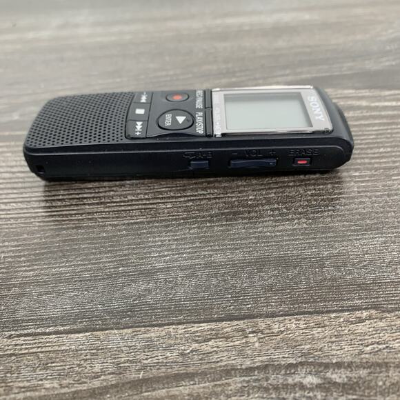 Sony ICD-PX820 (2048 MB, 535.5 Hours) Handheld Digital Voice Recorder GUC - Picture 2 of 7